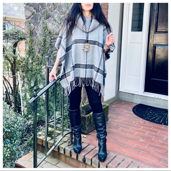 Black leather chain 2 tone dropped Heart ❤️ - Picture 4 of 4